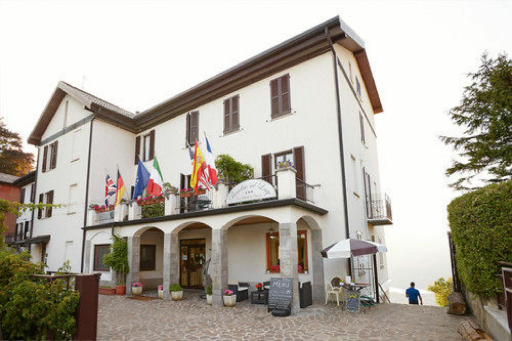 Hotel Paradiso Como Brunate Exterior photo