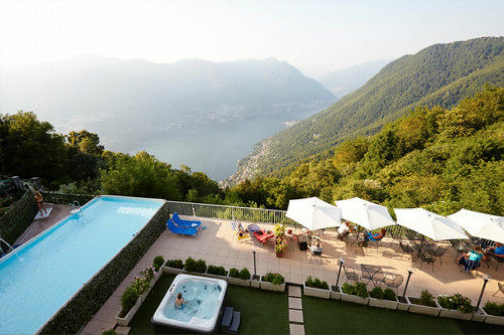 Hotel Paradiso Como Brunate Exterior photo